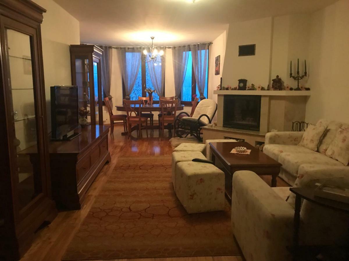 Trovanti Apartment Feleacu Екстериор снимка