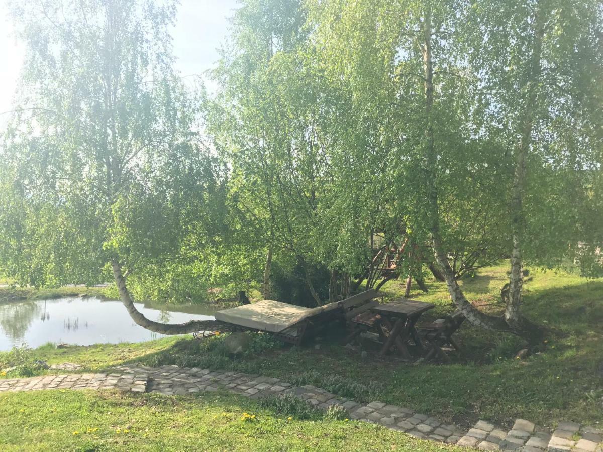 Trovanti Apartment Feleacu Екстериор снимка